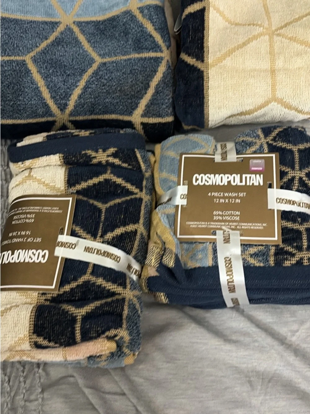 Cosmopolitan Geometric Washcloth Set in Blue, Cream and Black